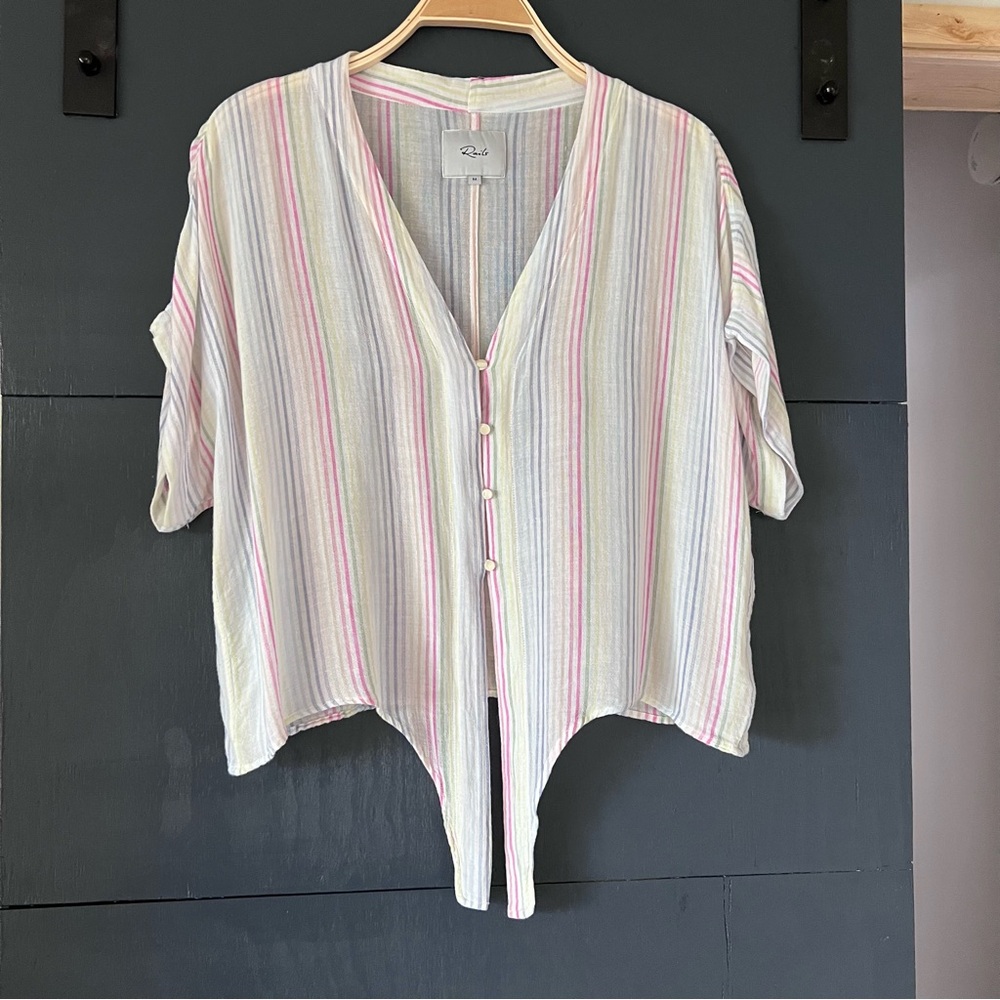 RAILS Thea Isla Striped Tie Front Shirt Size Medium Cream/pink/blue EUC| - Picture 2 of 7